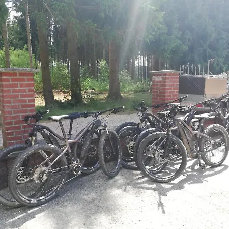 Bed & Breakfast Canadian E-Bike, Bedroom *